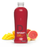 Detoxify Mega Clean botella tropical: sabor fresco de hierbas para empezar el día