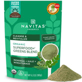 Navitas Organics Superfood+ Greens: bote abierto, ideal para empezar una rutina saludable.