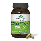 Organic India Moringa: cápsulas verdes, fuente de nutrientes para la vida diaria.