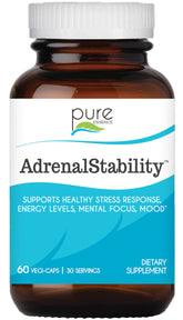 Adrenal Stability de Pure Essence Labs, botella, fácil de usar para apoyo diario de energía.