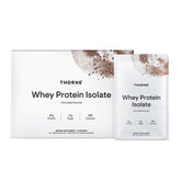 THORNE proteína suero aislada, frente del envase, apoyo muscular rápido tras entreno.