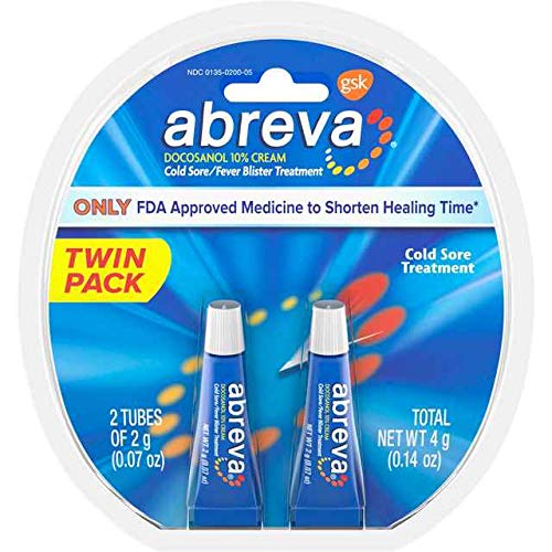 Abreva con doble tubo de 0.07 oz para uso práctico en casa.