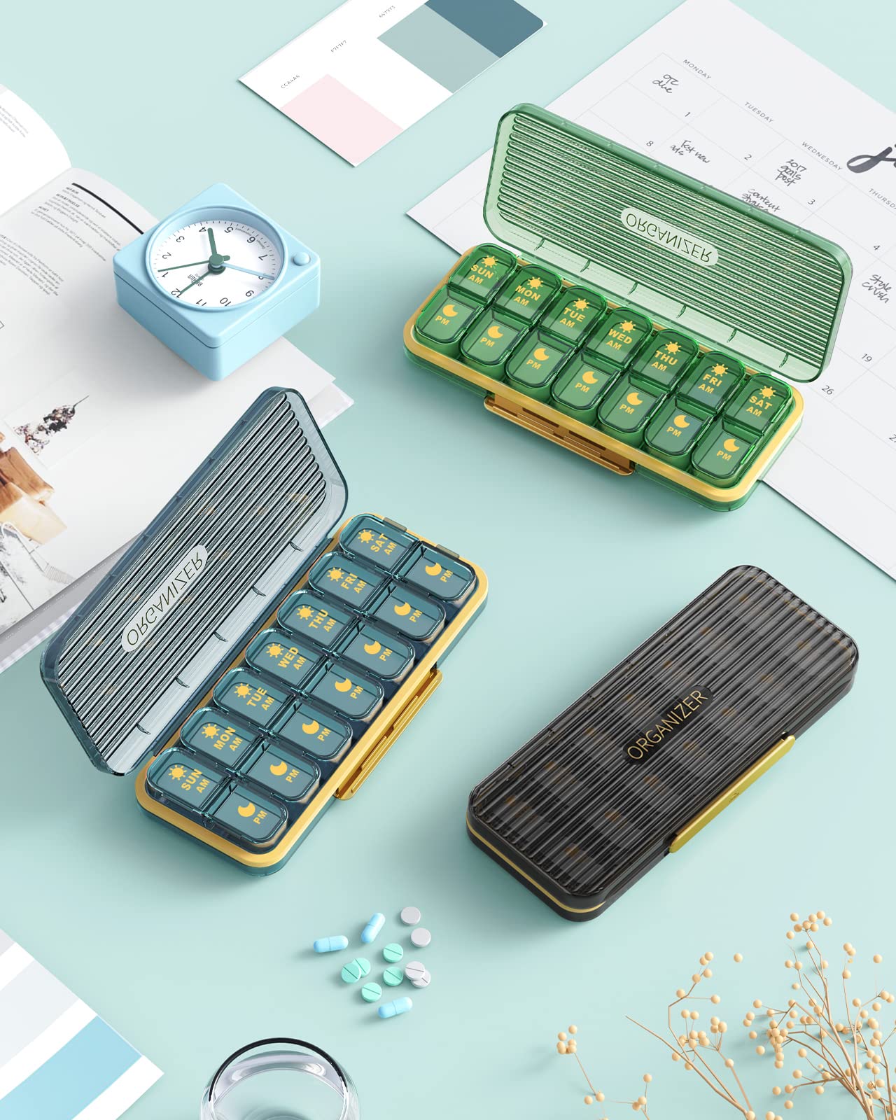 Acedada organizador de viaje compacto para llevar pastillas con facilidad.