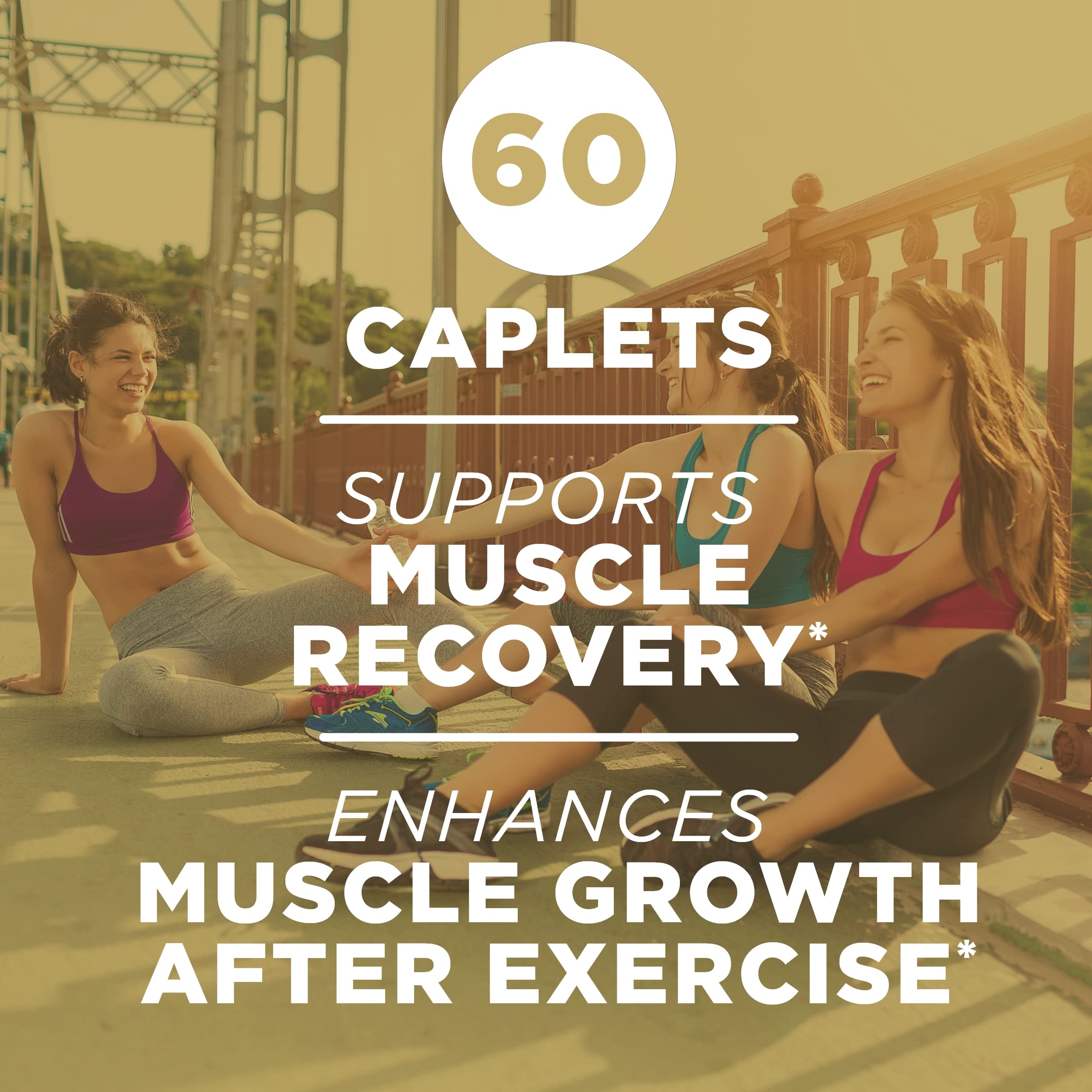 AdvoCare Nighttime Recovery: mano sosteniendo envase para facilitar el uso diario