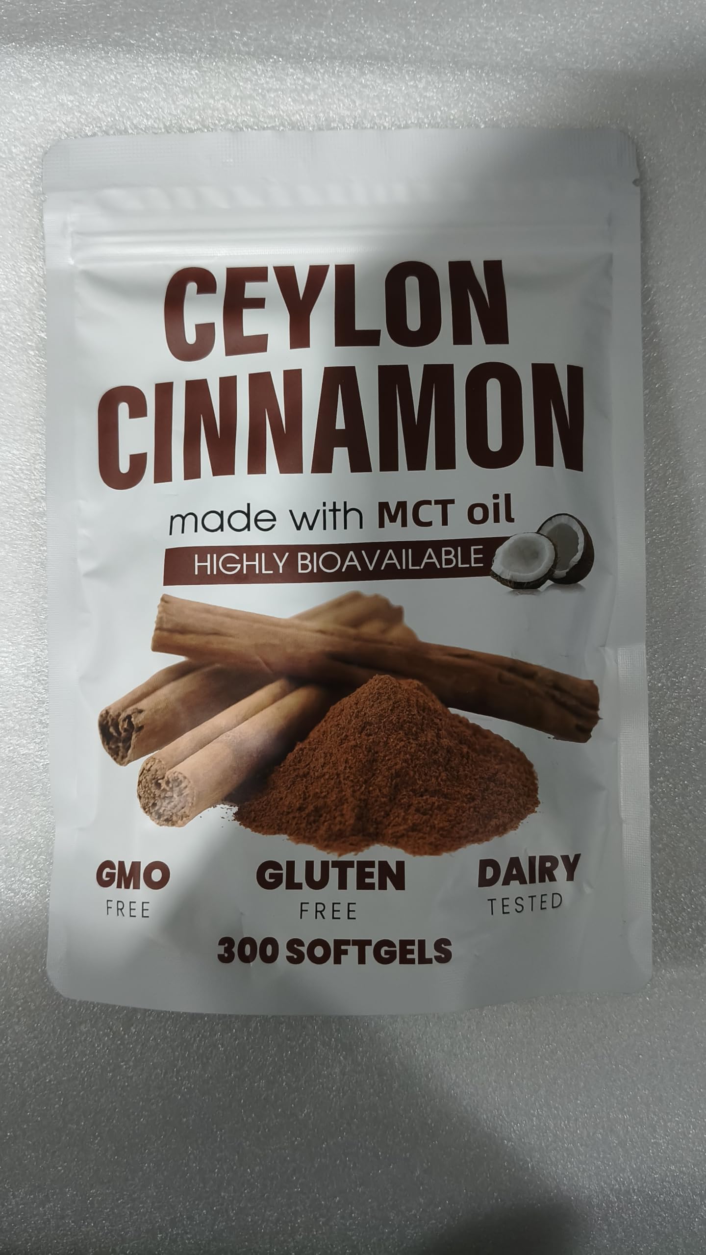 Aevezom Canela Ceilán Cápsulas Suaves con MCT, apoyo a la absorción de nutrientes.