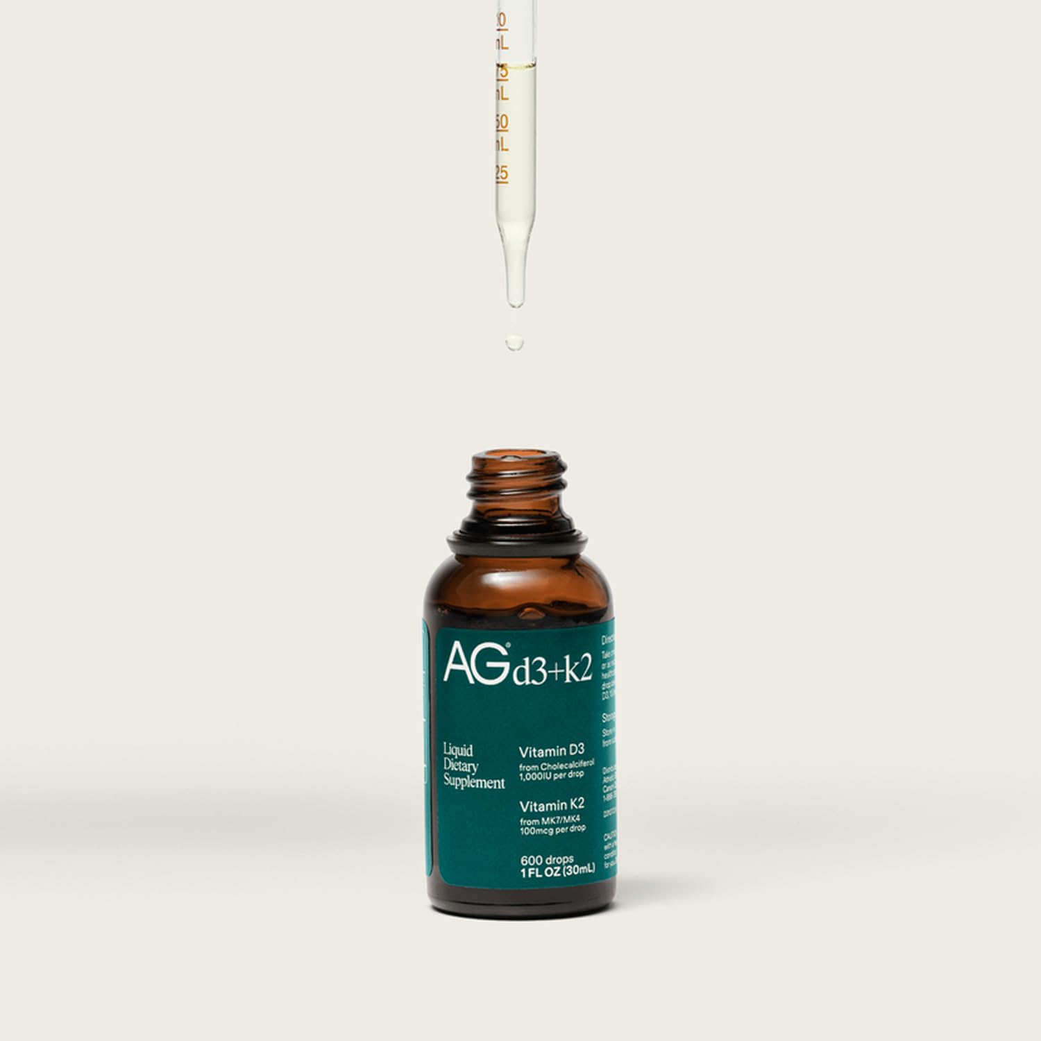 AG1 D3+K2 envase vidrio ofrece presentación limpia para uso diario