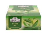 Infusión de té verde Ahmad Tea en taza caliente para relajarse