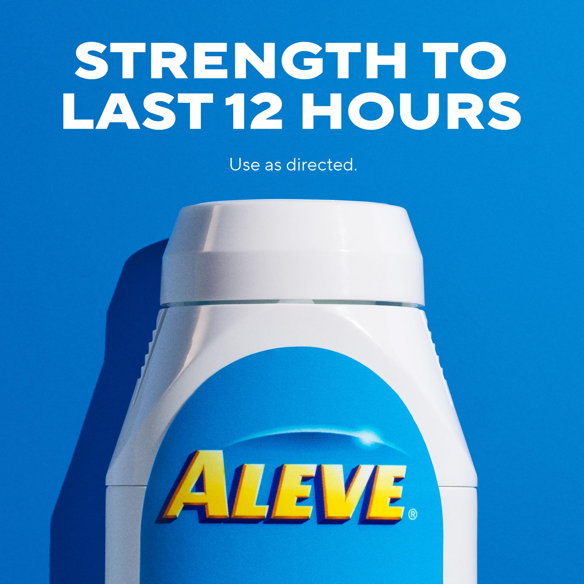 Aleve Gelcaps: toma con agua para facilitar el consumo diario.