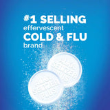 Alka-Seltzer Plus Naranja Zeste: mano sosteniendo tabletas listas para beber.