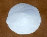 Alpha Chemicals Zinc Sulfate Monohidratado, etiqueta visible, útil en nutrición de cultivos y conservación de piel.