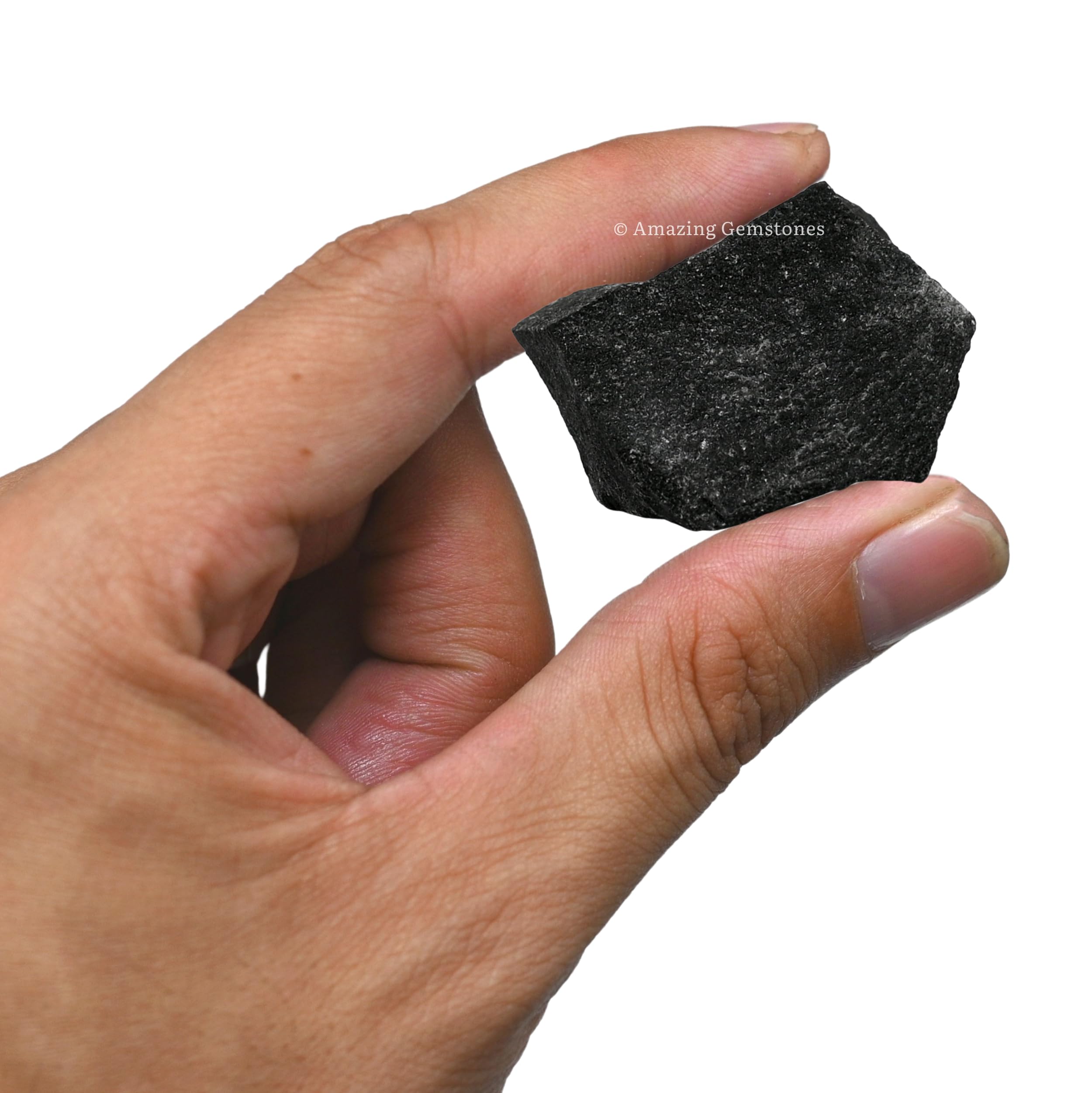 Amazing Gemstone Ágata Negra cruda, ideal para proyectos de joyería y pulido artesanal.
