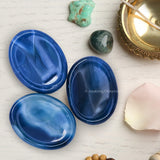 Amazing Gemstone Alma: piedra de ágata azul para uso diario y bienestar emocional.