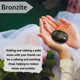Amazing Gemstone Bronzite, pieza de decoración que inspira calma en el escritorio.