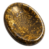Bronzite de Amazing Gemstone en la mano para meditación y enfoque
