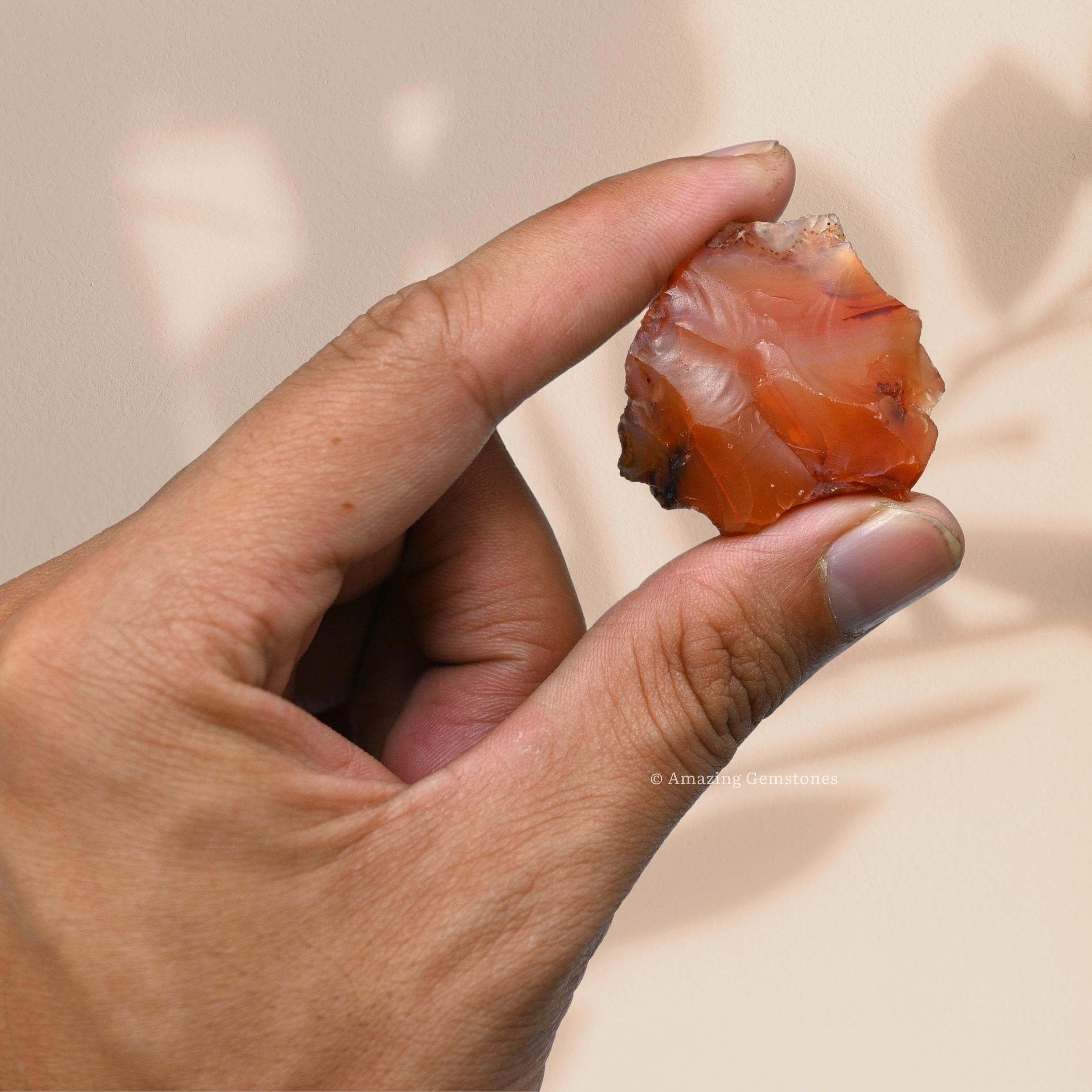 Amazing Gemstone Carnelian, uso de meditación: mejora el foco en prácticas breves.