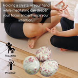 Amazing Gemstone cinabrio palma para meditación y reiki suave