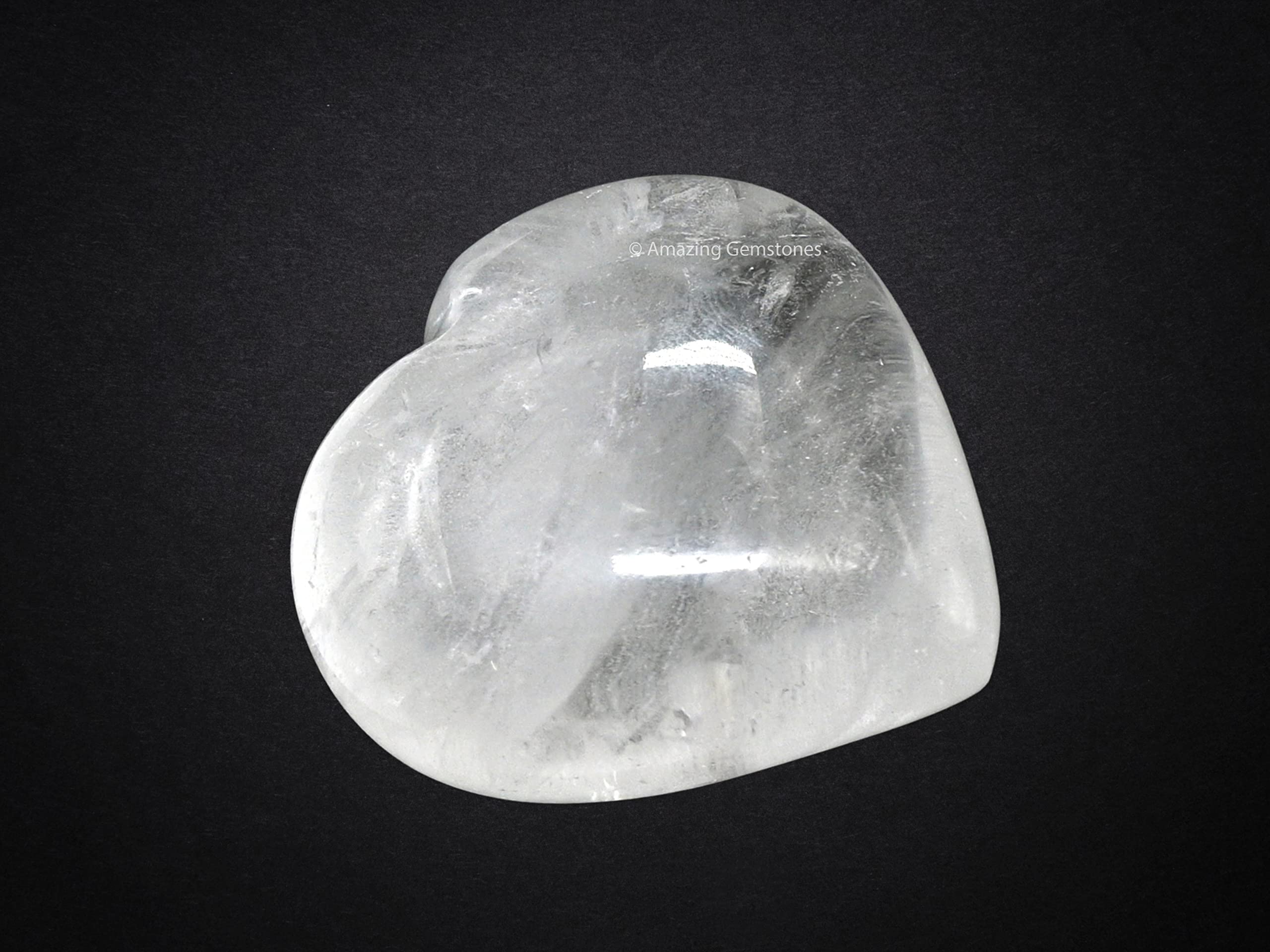 Amazing Gemstone: detalle pulido de la superficie del cuarzo claro.