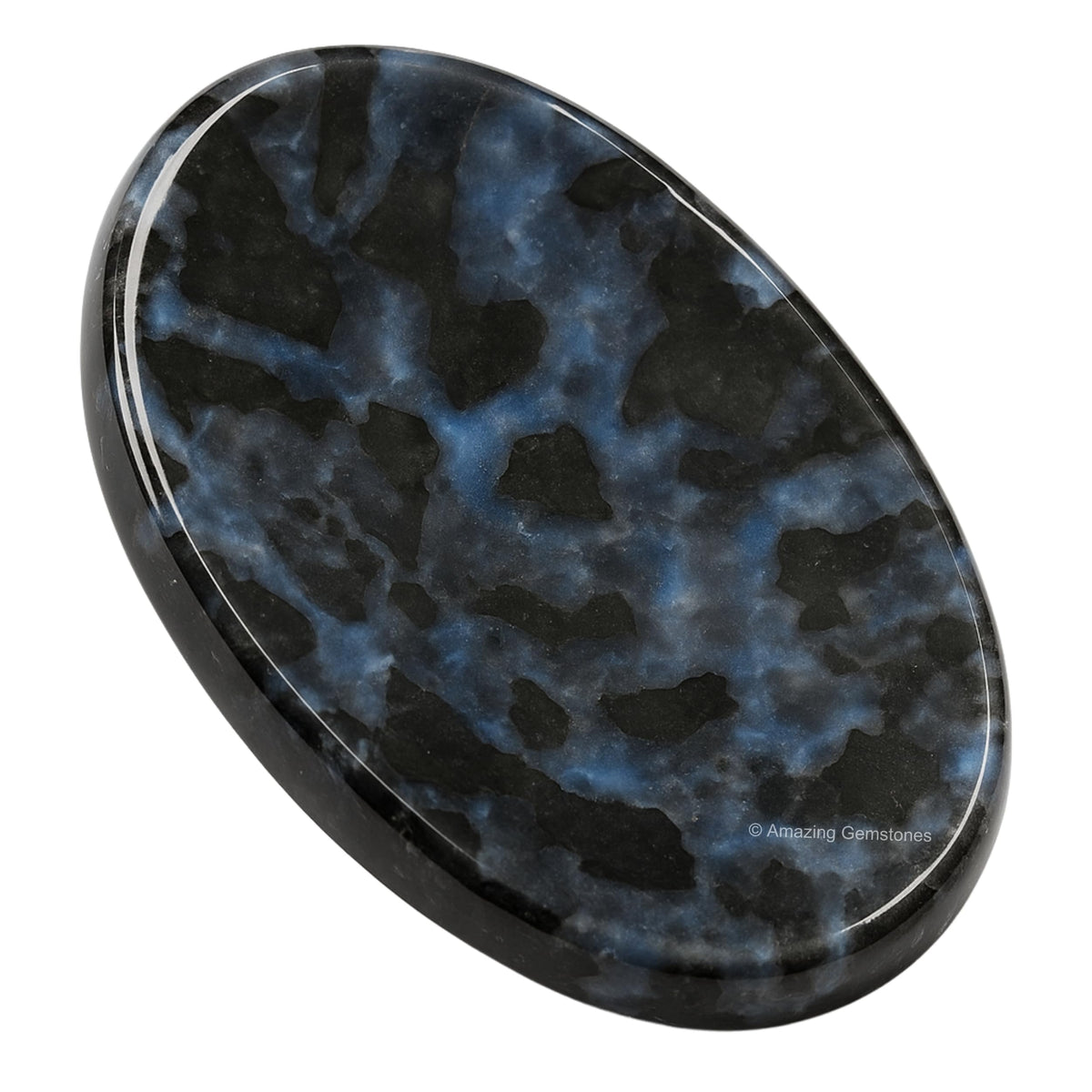 Indigo Gabbro de Amazing Gemstone para relajación durante la meditación.