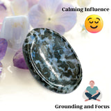 Regalo significativo Indigo Gabbro de Amazing Gemstone para momentos de calma.
