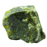 Amazing Gemstone jade verde crudo en mano, promueve armonía emocional.