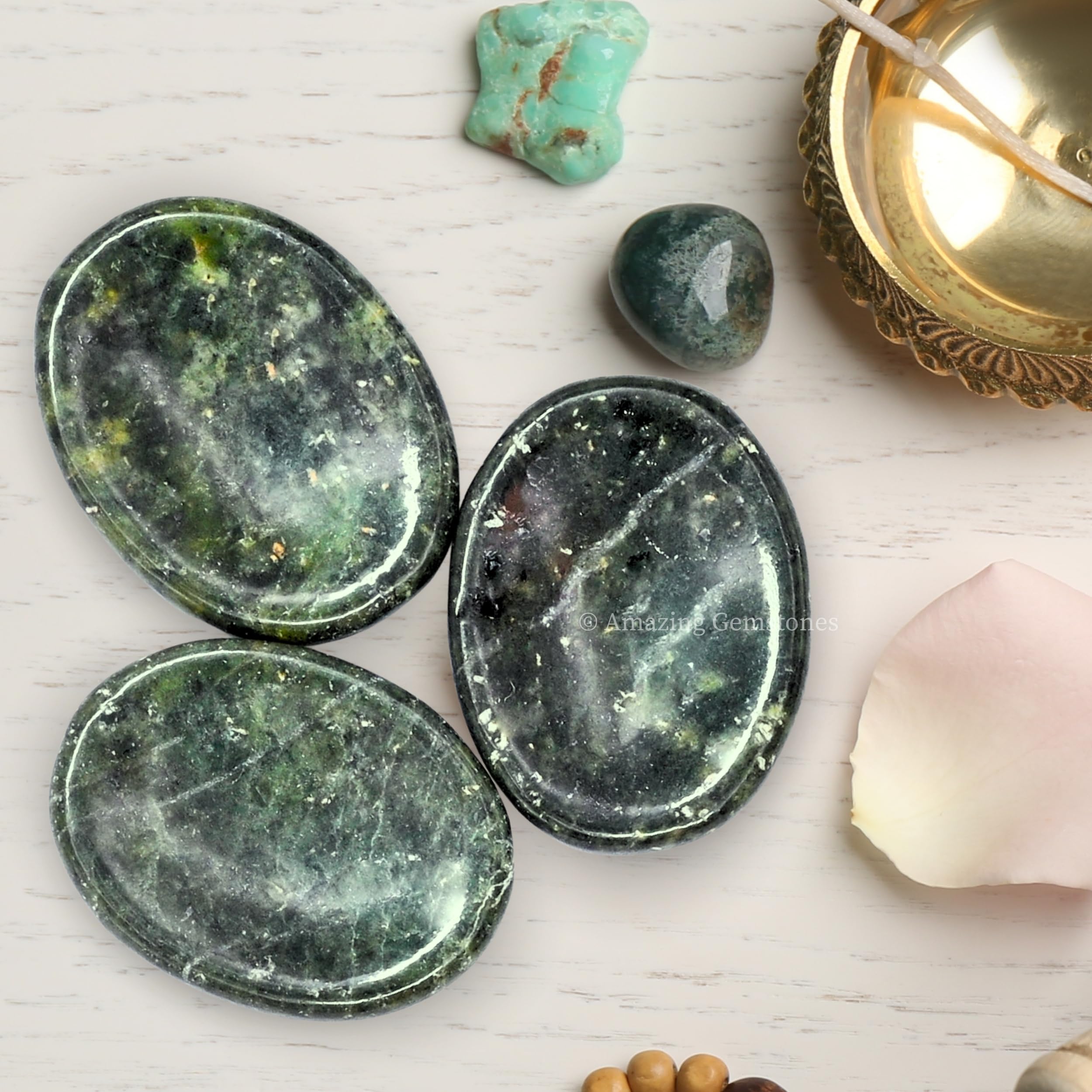 Uso diario como fidget con jade verde Amazing Gemstone para relajación.
