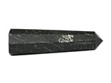 Amazing Gemstone Nuummite vara cristal: herramienta poderosa para meditaciones y enfoques energéticos
