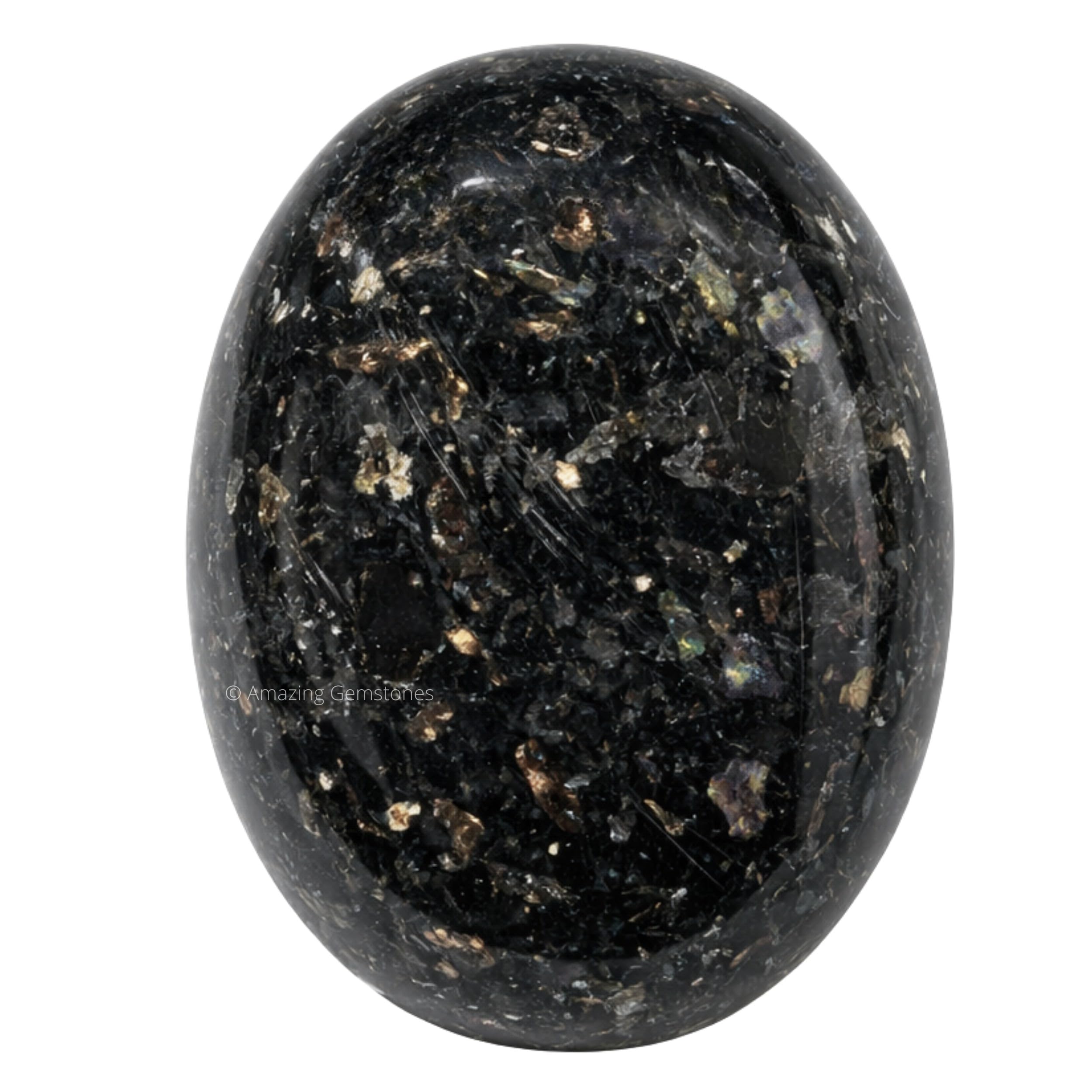 Amazing Gemstone Nuummite: piedra palma grande para meditar y equilibrar la energía