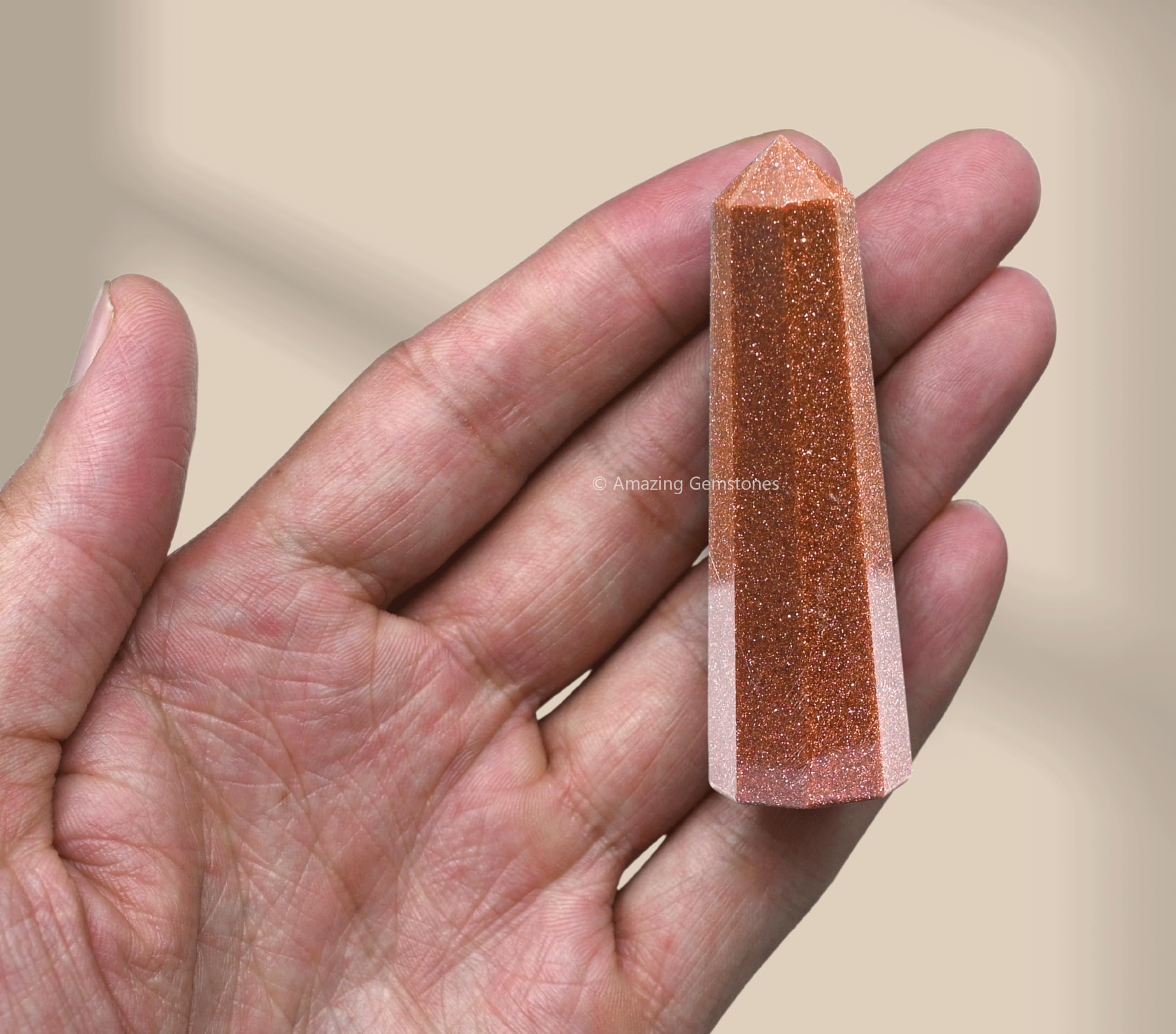 Amazing Gemstone obelisco cristal Red Goldstone, punto focal para meditaciones y limpieza energética.