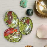 Amazing Gemstone Dragon Bloodstone: pieza de colección para rituales de calma.
