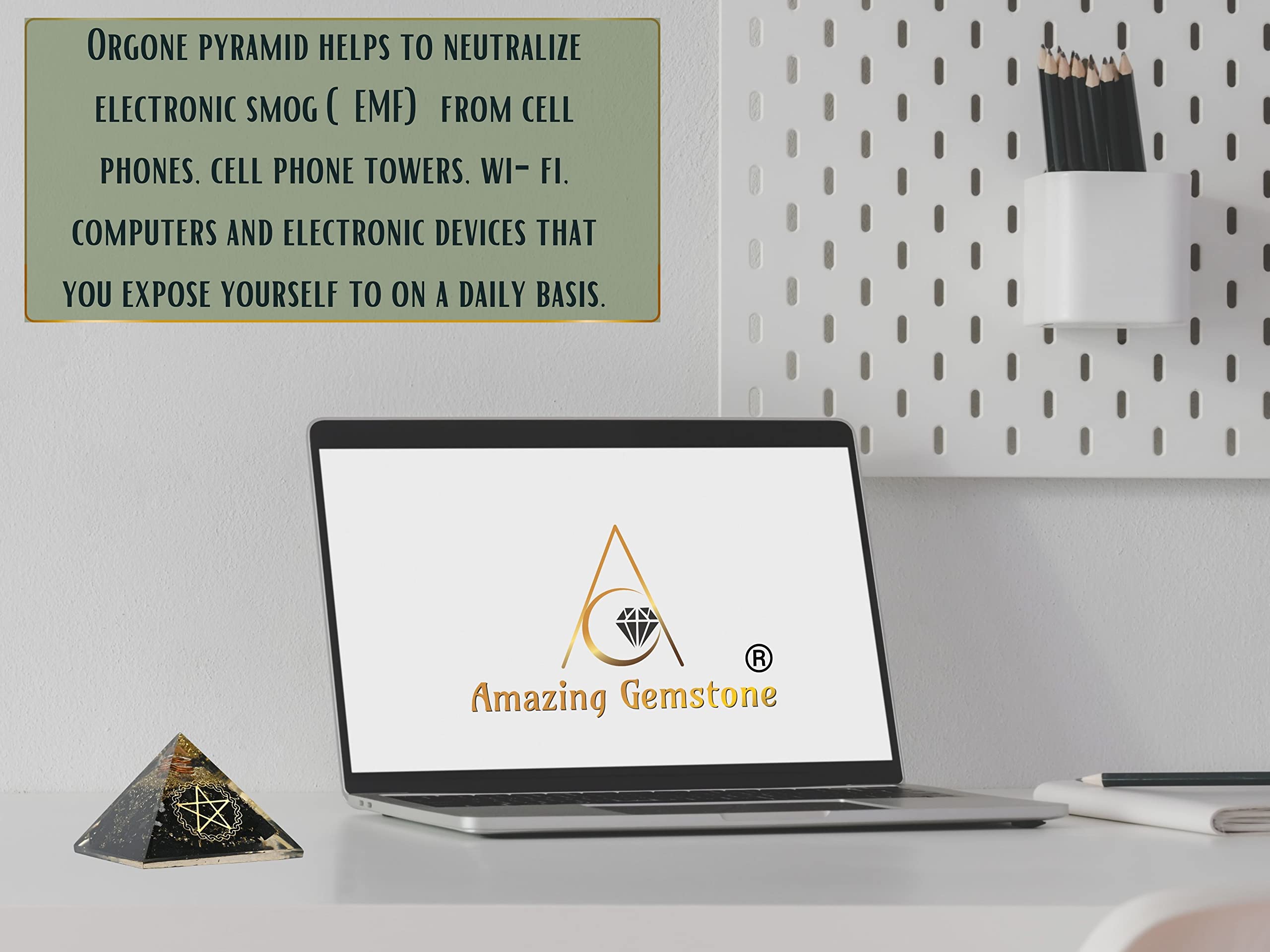 Amazing Gemstone piramide acabado brillante para exhibicion decorativa.