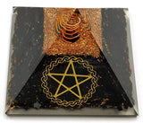Amazing Gemstone piramide caja regalo lista para regalo con detalle.