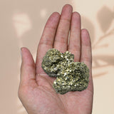 Amazing Gemstone pirita de tono dorado, ideal para colección y decoración.