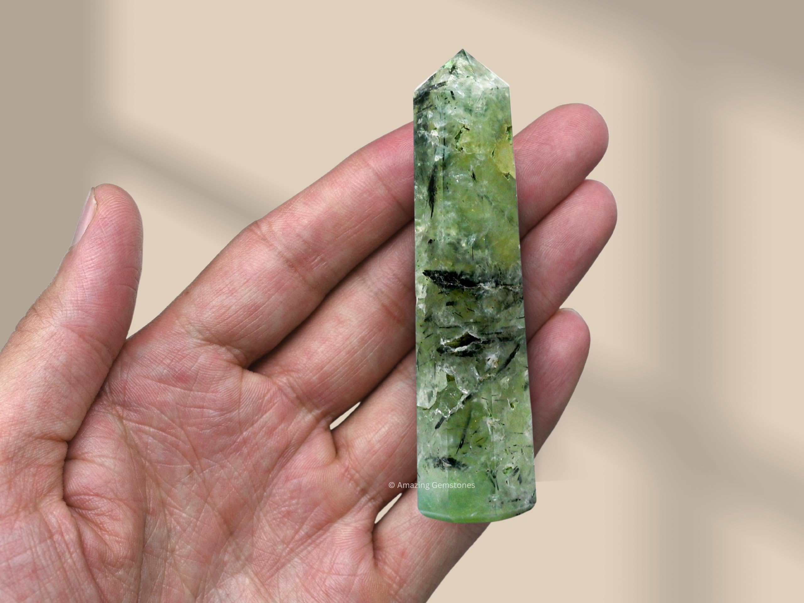 Amazing Gemstone Prehnite, torre cristal bienestar, punto central para grid de cristales