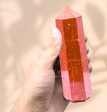 Amazing Gemstone torre de cristal jaspe rojo grid central: punto focal para grids y prácticas personales.