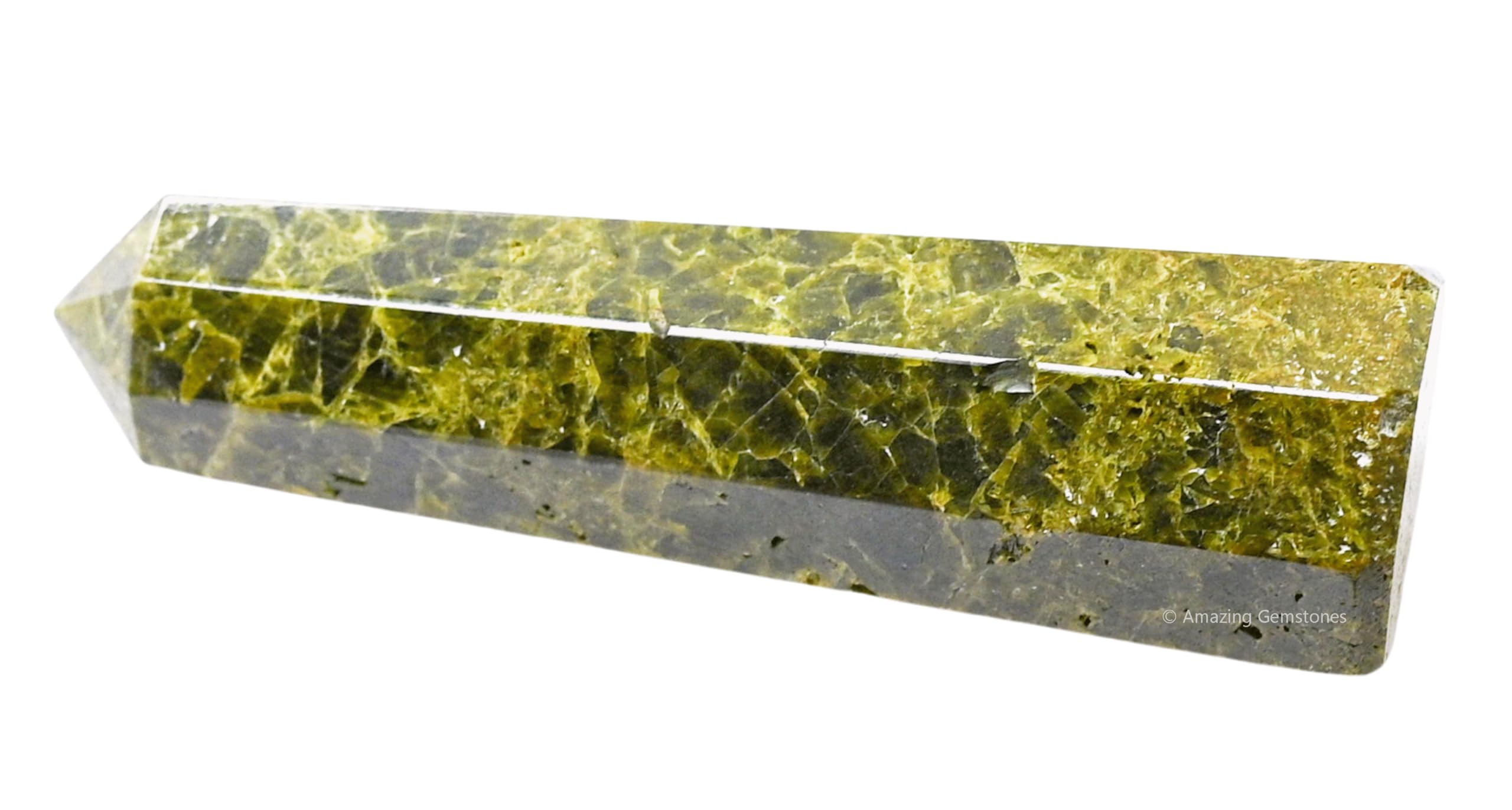 Amazing Gemstone: Obelisco de cristal verde, concentra energía para prácticas de sanación energética.