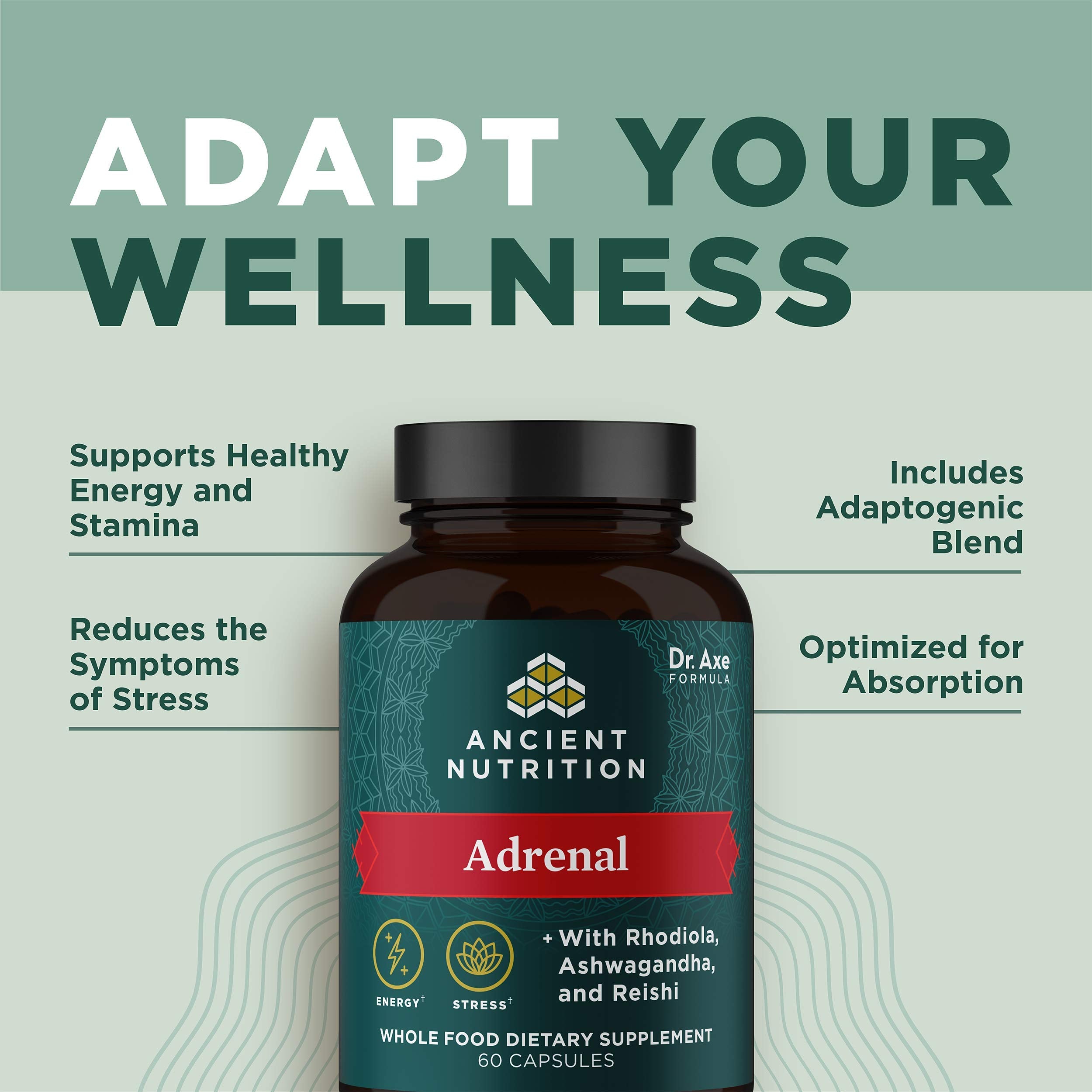 Ancient Nutrition Adrenal: pila de cápsulas junto a una taza para consumo diario.