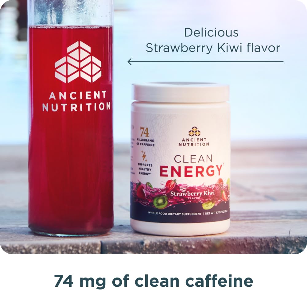 Ancient Nutrition Clean Energy Powder se disuelve en agua para impulso limpio