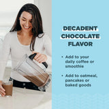 Preparacion de bebida con Ancient Nutrition colageno chocolate para batidos.