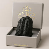 Anima Turmalina Negra cristal bruto grande: energía de enraizamiento y conexión con la Tierra.