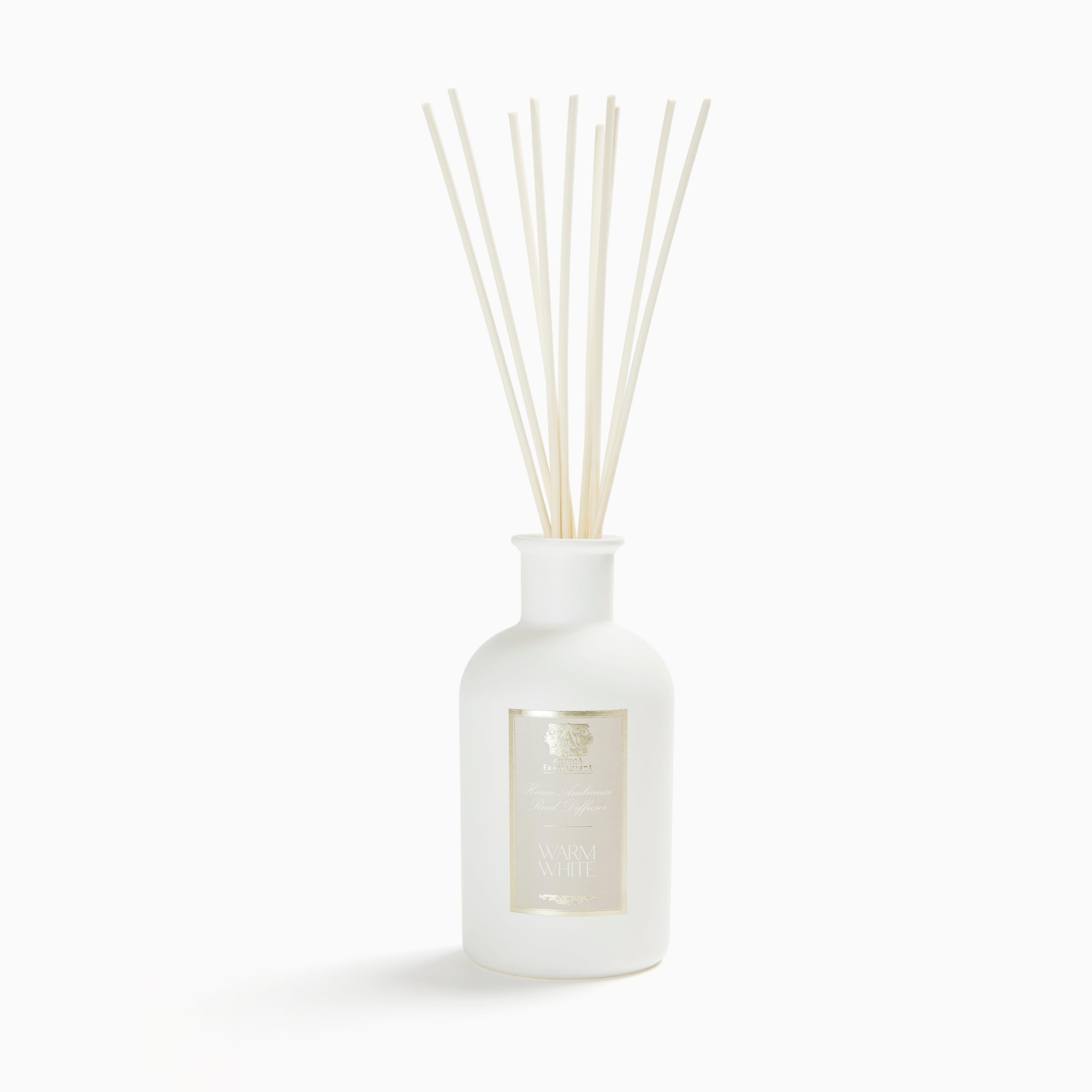 Difusor Antica Farmacista con botella de cristal; perfuma la habitación de forma suave y elegante