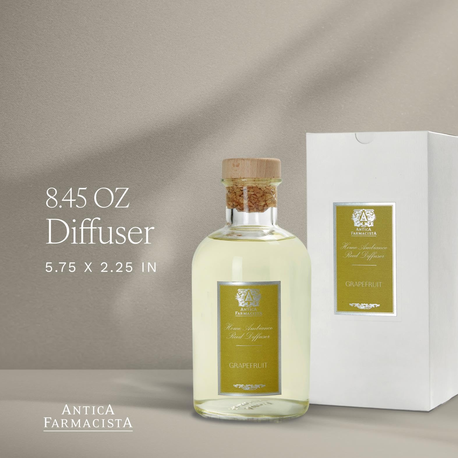 Difusor de varillas Antica Farmacista libera notas cítricas intensas