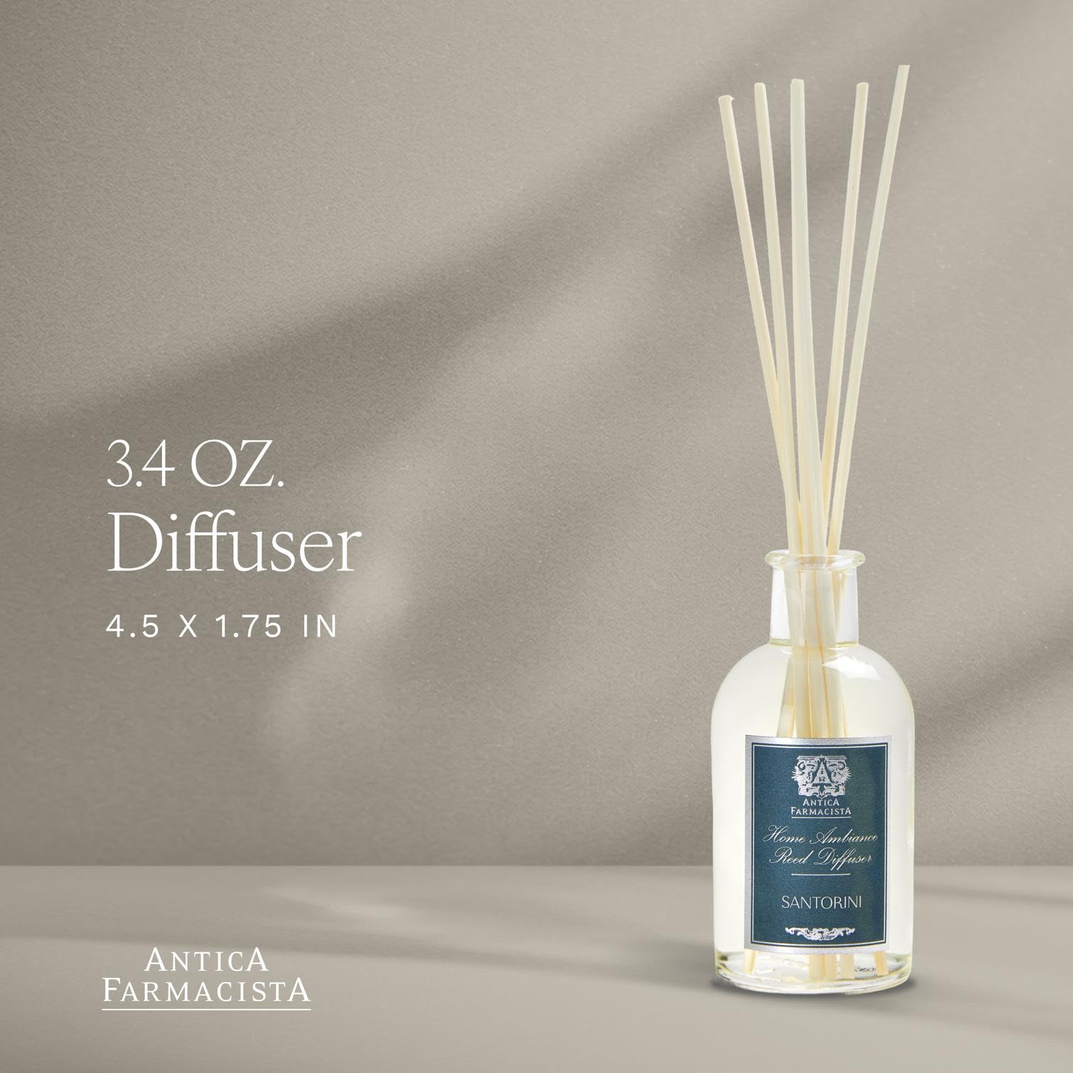 Frasco de cristal Antica Farmacista añade elegancia a la decoración del hogar.