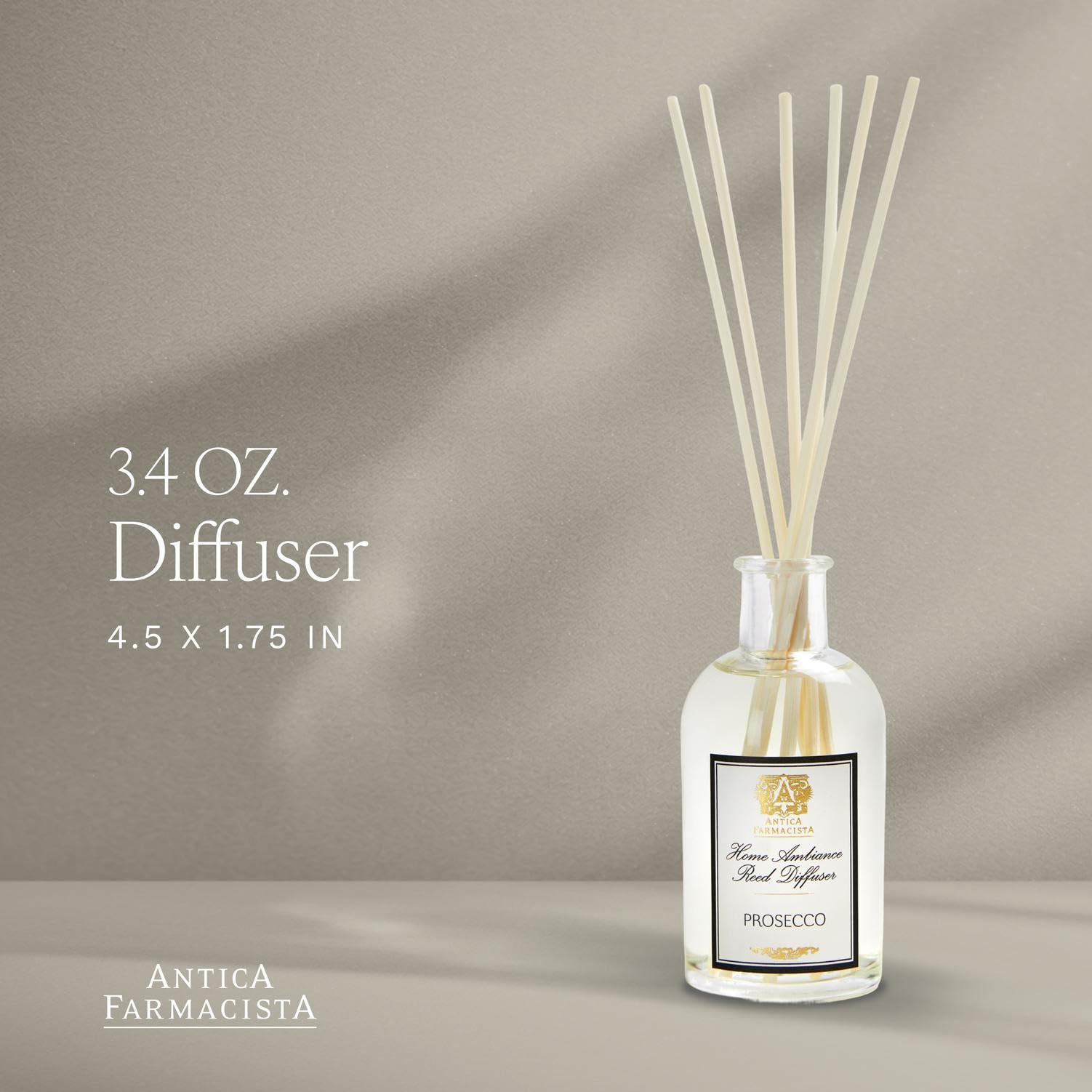 Difusor Antica Farmacista Prosecco con varillas, liberación gradual para espacios pequeños.