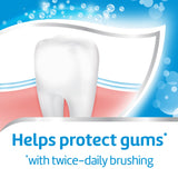 Aquafresh pasta dental para uso diario y cuidado de la higiene bucal.