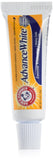 Arm & Hammer Advance White Toothpaste, empaque compacto para viaje y uso diario.