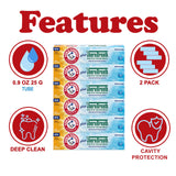 Primer plano del tubo Arm & Hammer Thera ICY Mint con etiqueta de blanqueamiento suave.
