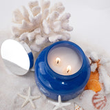 AROMA BAY Ozone en detalle: vaso azul con tapa plateada para estilo chic.