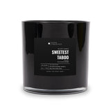 Aroma360 Sweetest Taboo, vela grande negra, crea atmósfera sofisticada en tu sala.