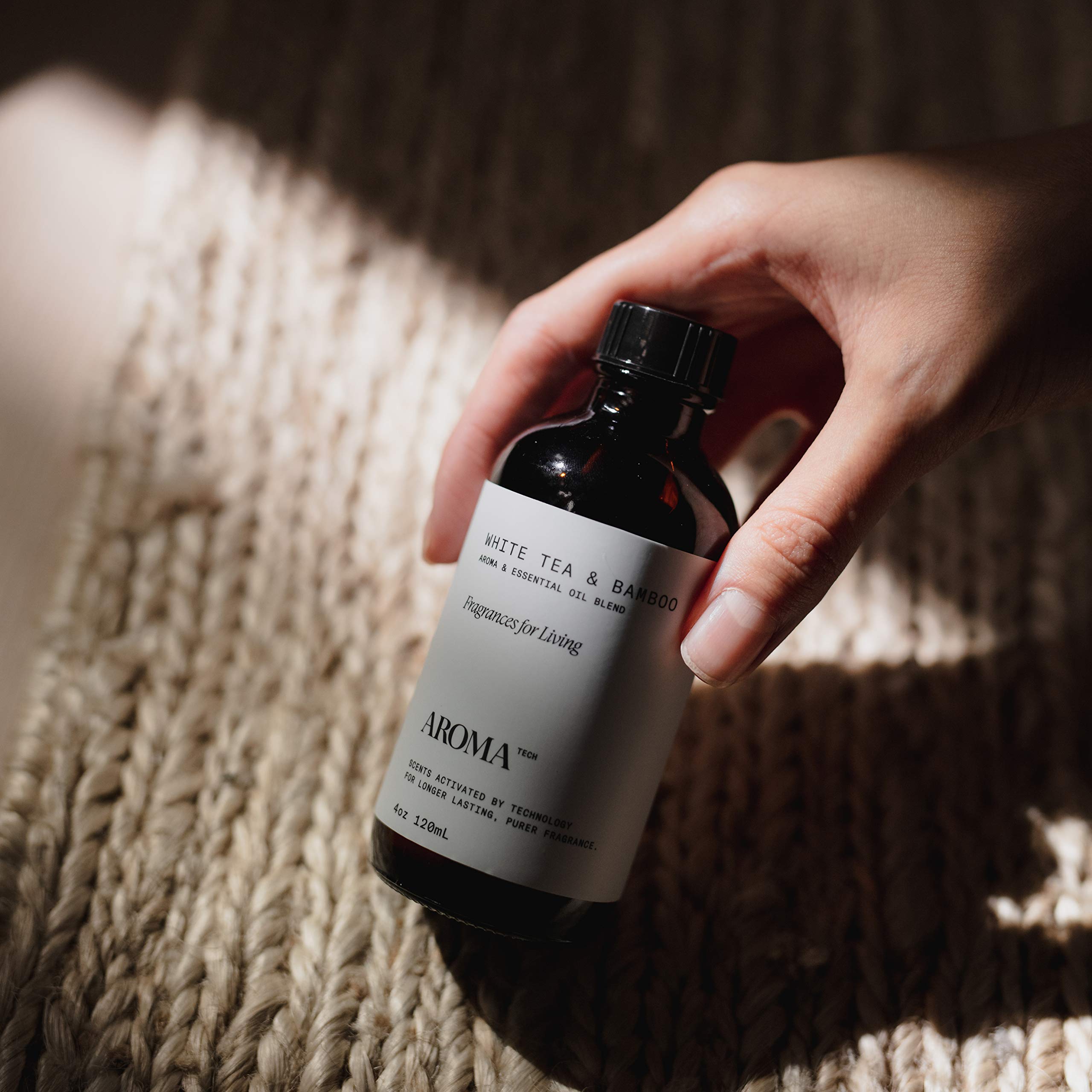 AromaTech Té Blanco Bambú: diseño sobrio que realza cualquier rincón.