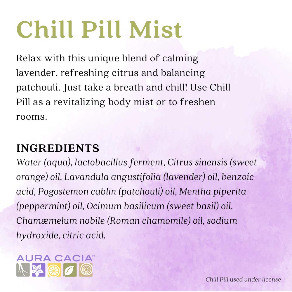 Ambiente relajante con Aura Cacia Chill Pill Mist en casa